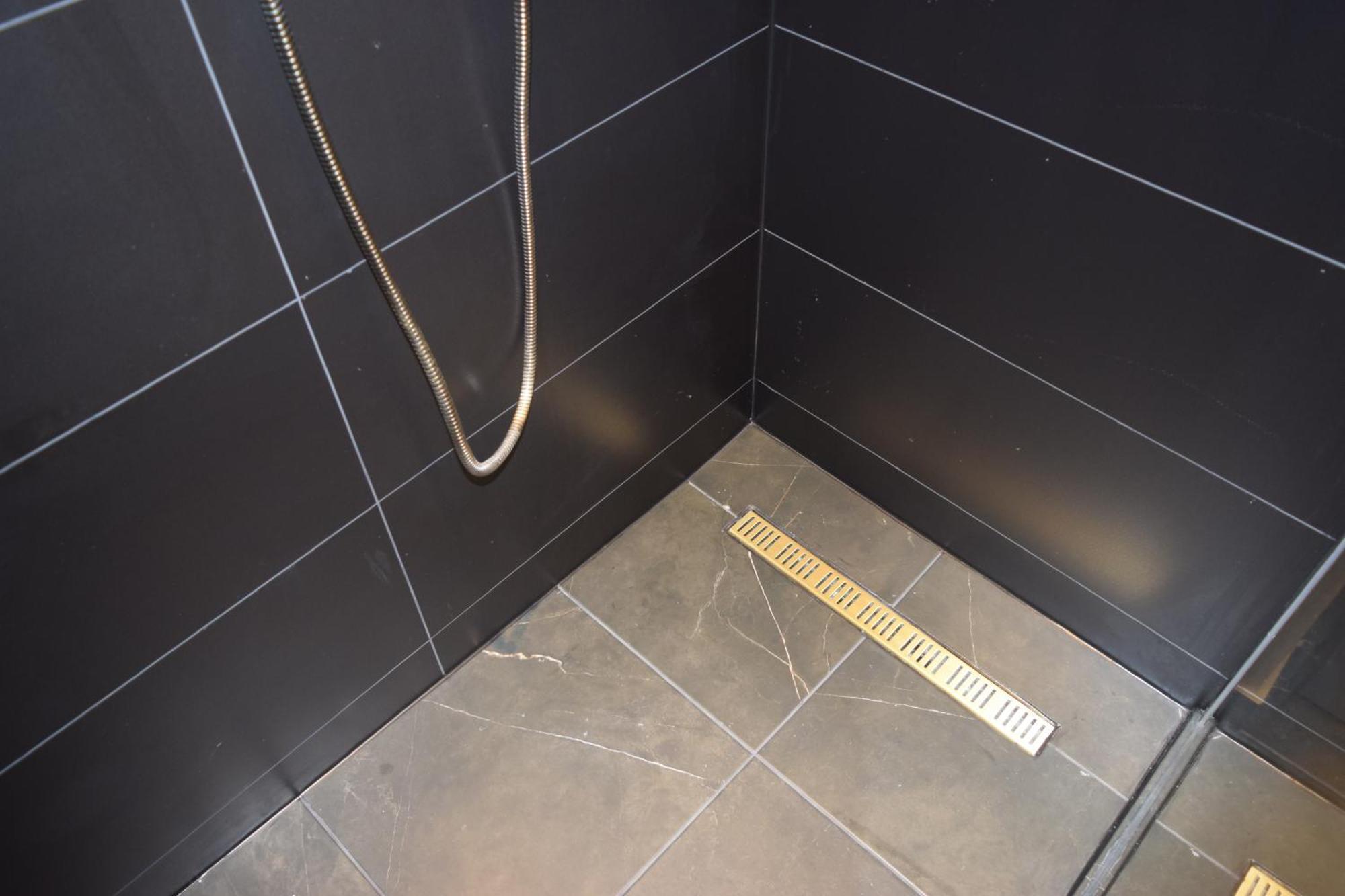 Rokebea Luxury Apartment Brasov Luaran gambar